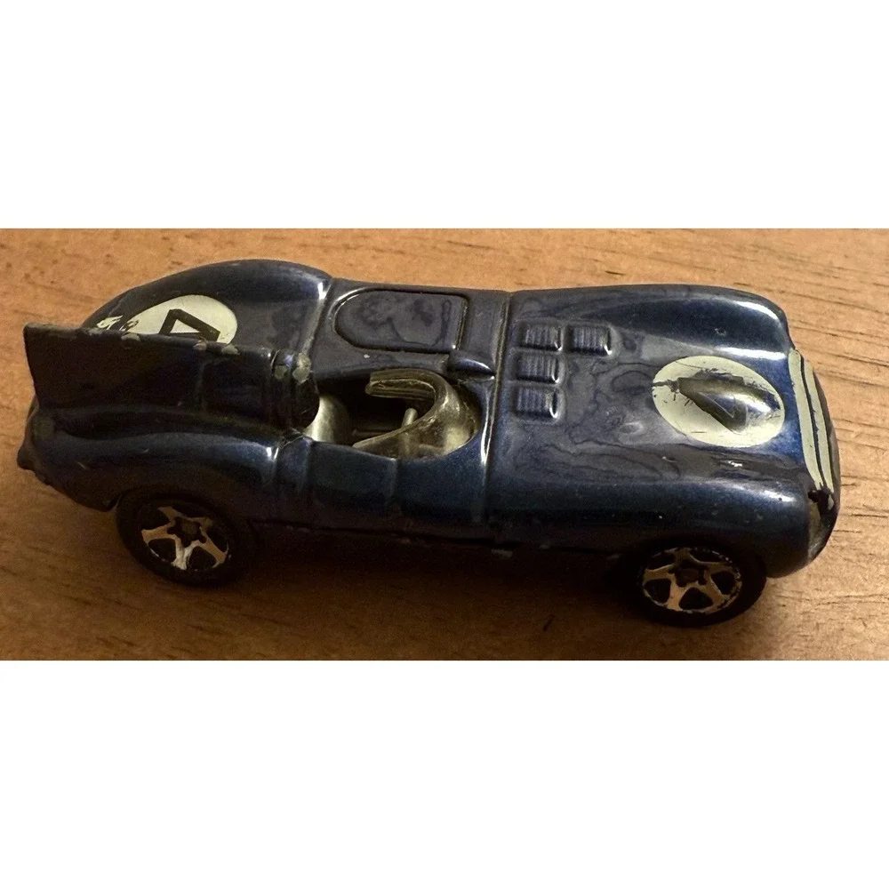 Hot‎ Wheels Blue Jaguar D-Type #4 loose Diecast